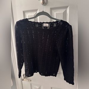 Aritzia crochet sweater, new, size xs, black